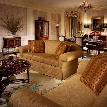 The Towers Of The Waldorf Astoria Hotell New York Rum bild